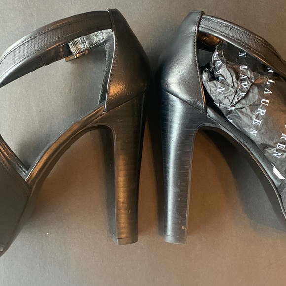 Lauren Ralph Lauren Black Crisscross Platform Heels - Picture 4 of 10